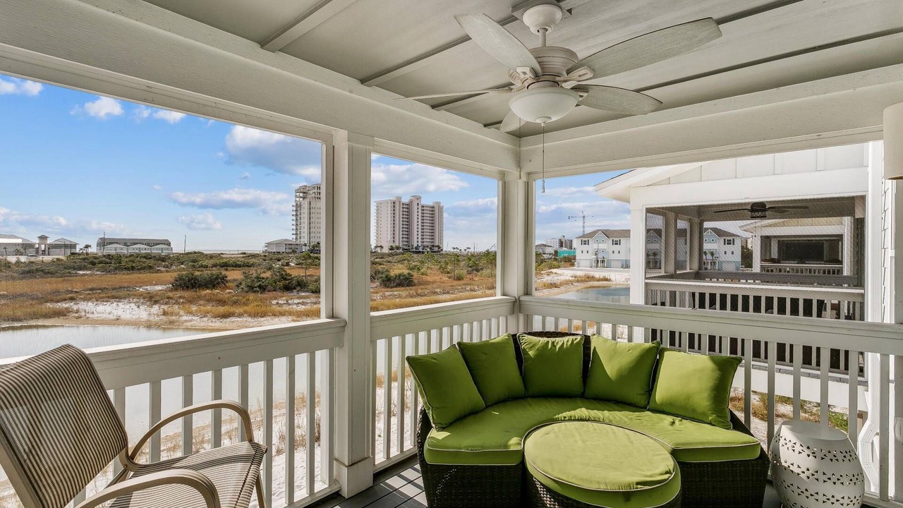 Photo of Patio Balcony in Ono Island