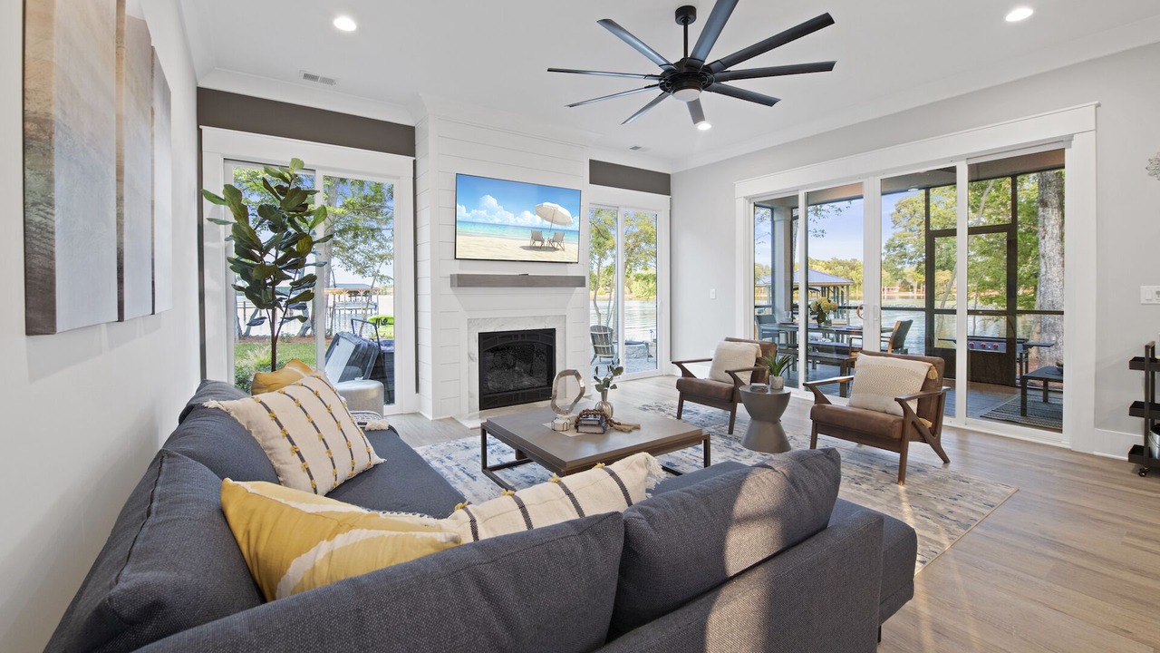 Photo of Livingroom in Mayhew