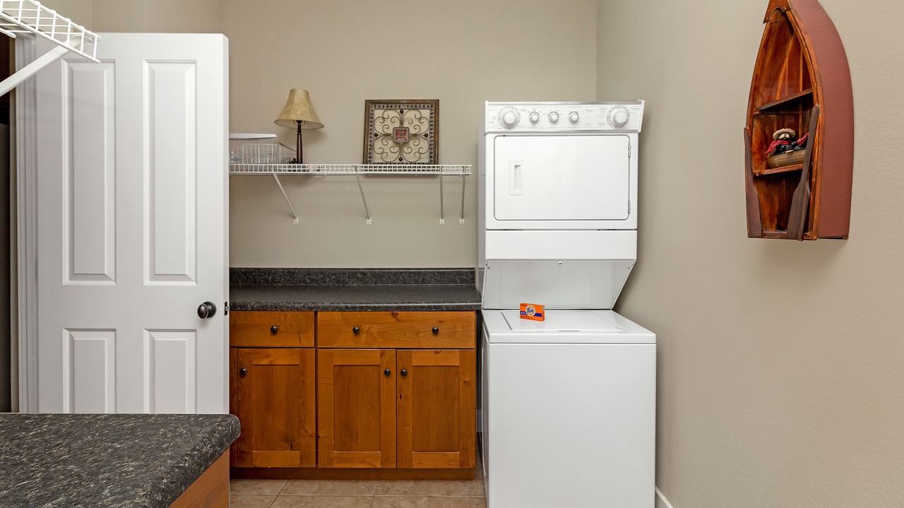 Photo of Bedroom in Bear Lake Reserve