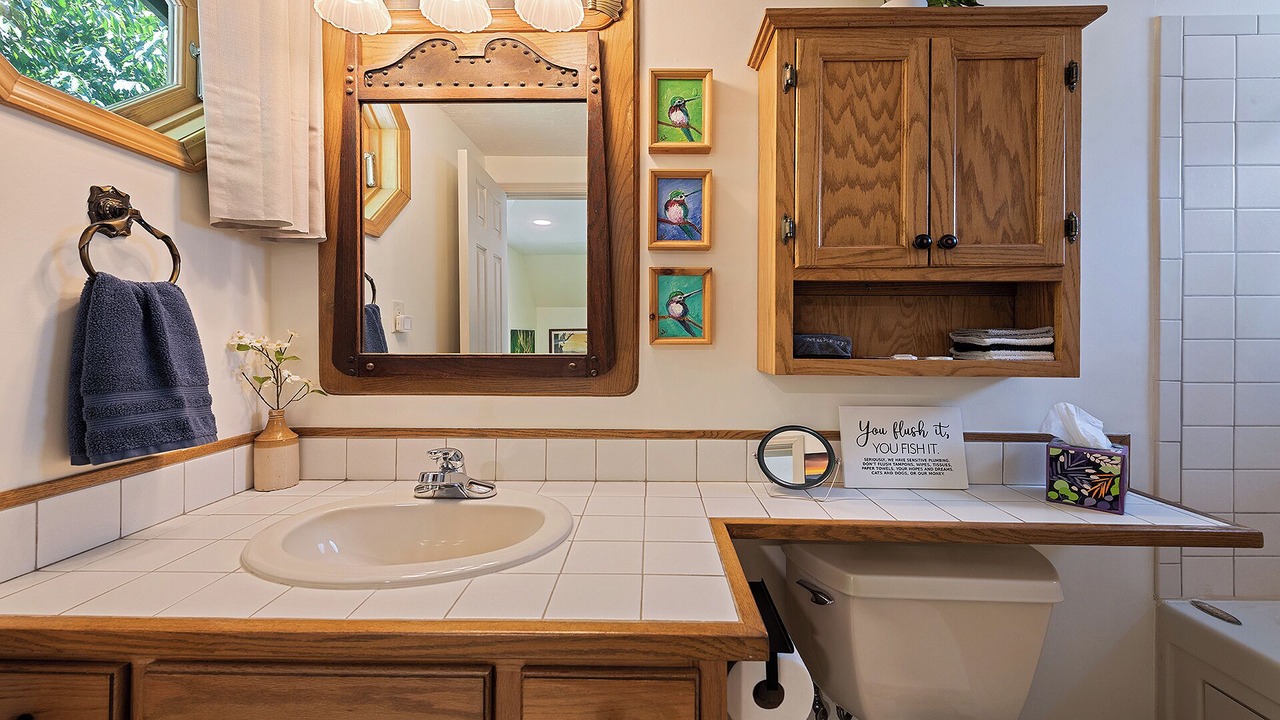 Photo of Bathroom in Valley Creek Run