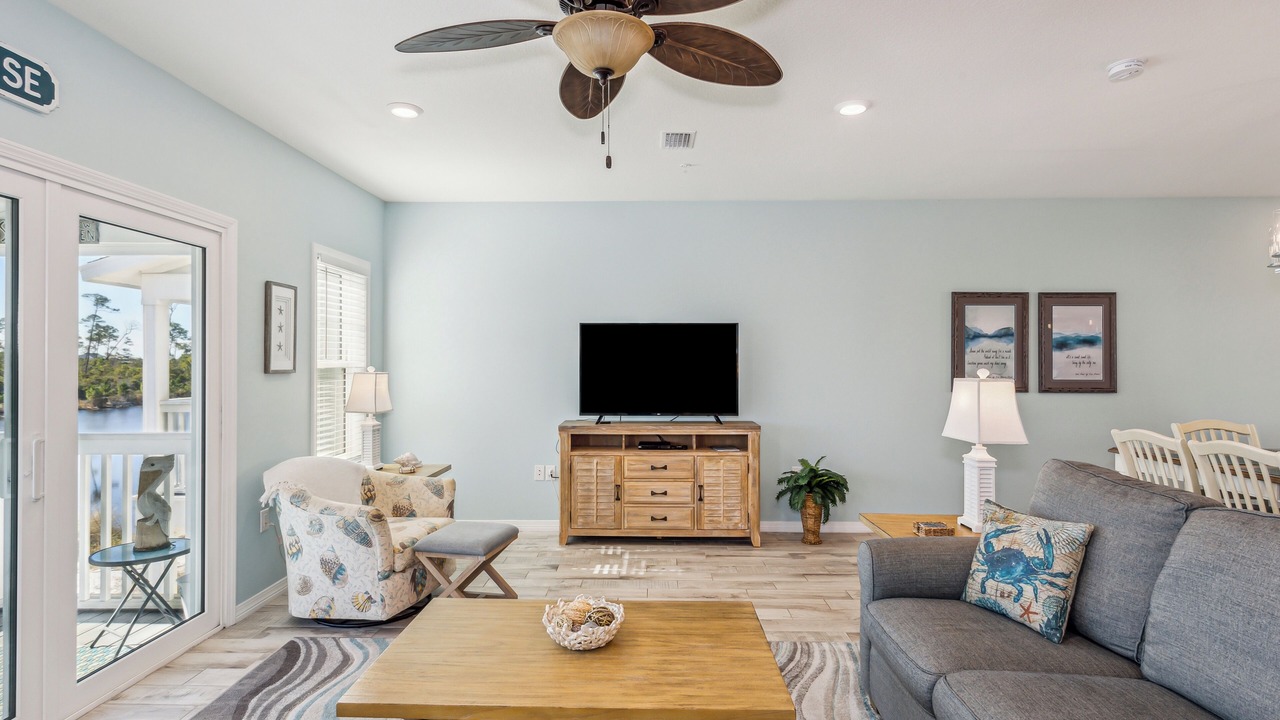 Photo of Livingroom in Ono Island