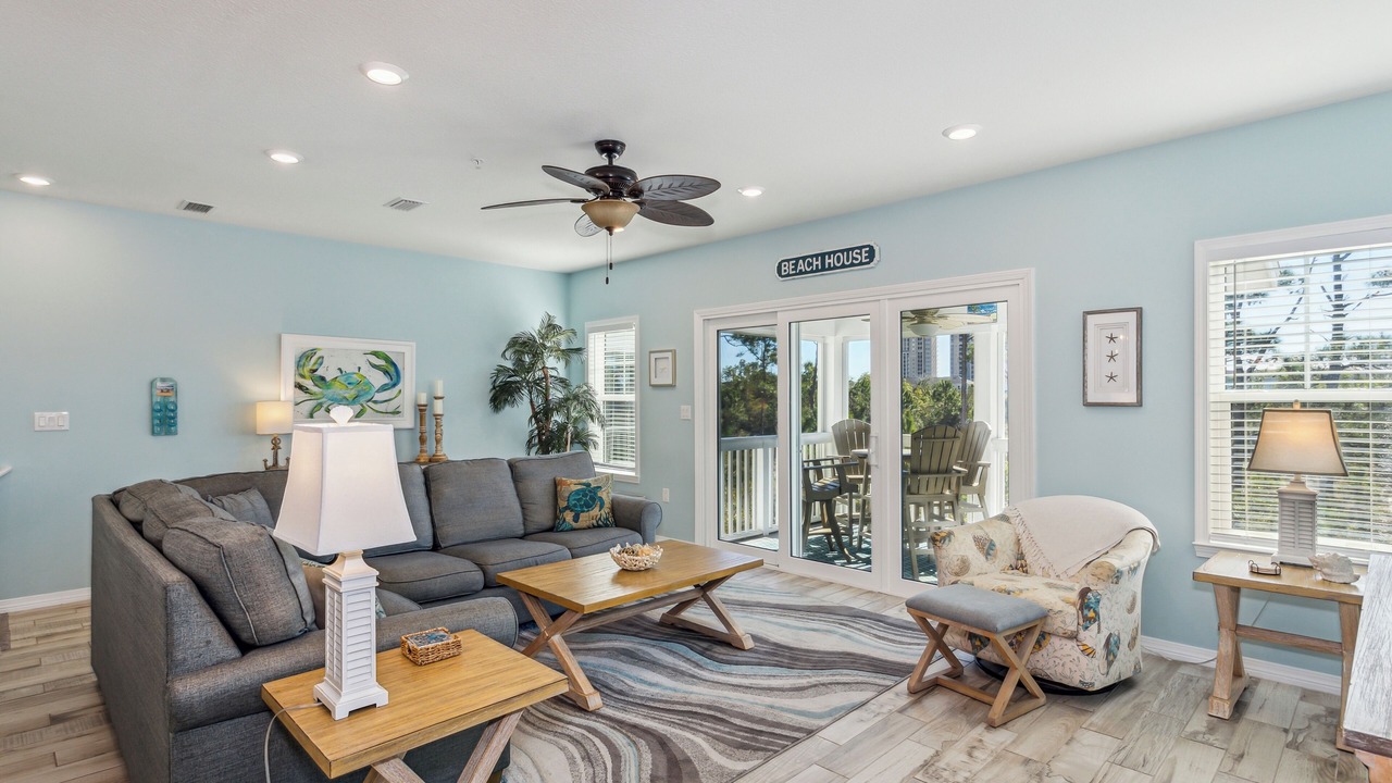 Photo of Livingroom in Ono Island