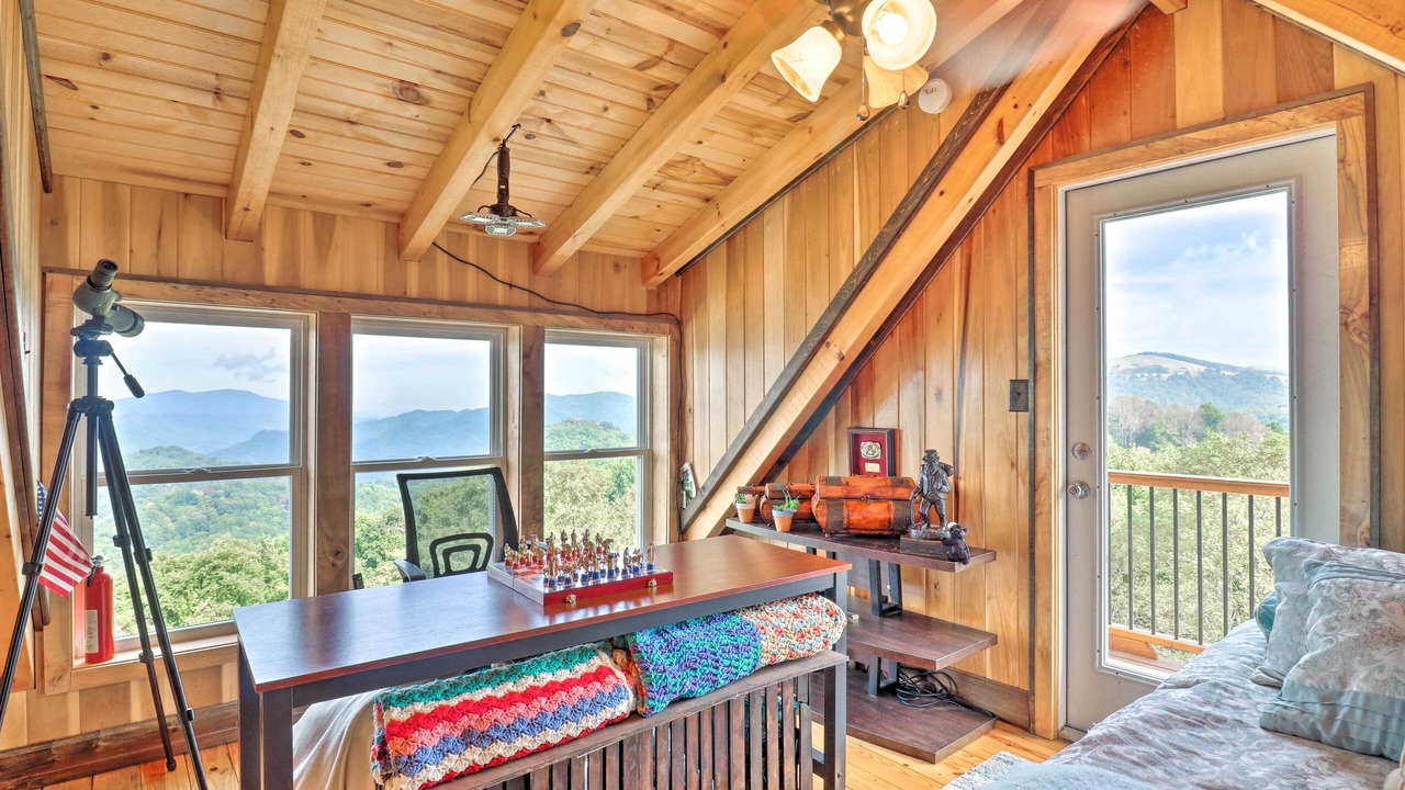 Photo of Bedroom in Hot Springs