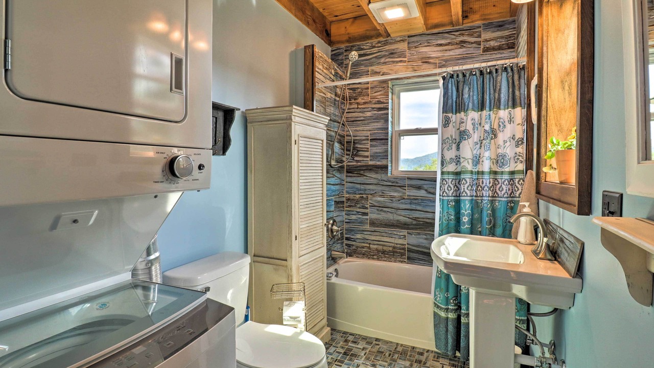 Photo of Bathroom in Hot Springs