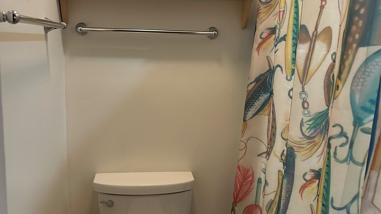 Photo of Bathroom in Nebo
