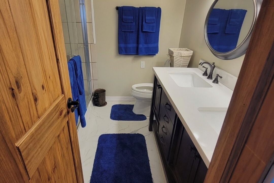 Photo of Bathroom in Maggie Valley