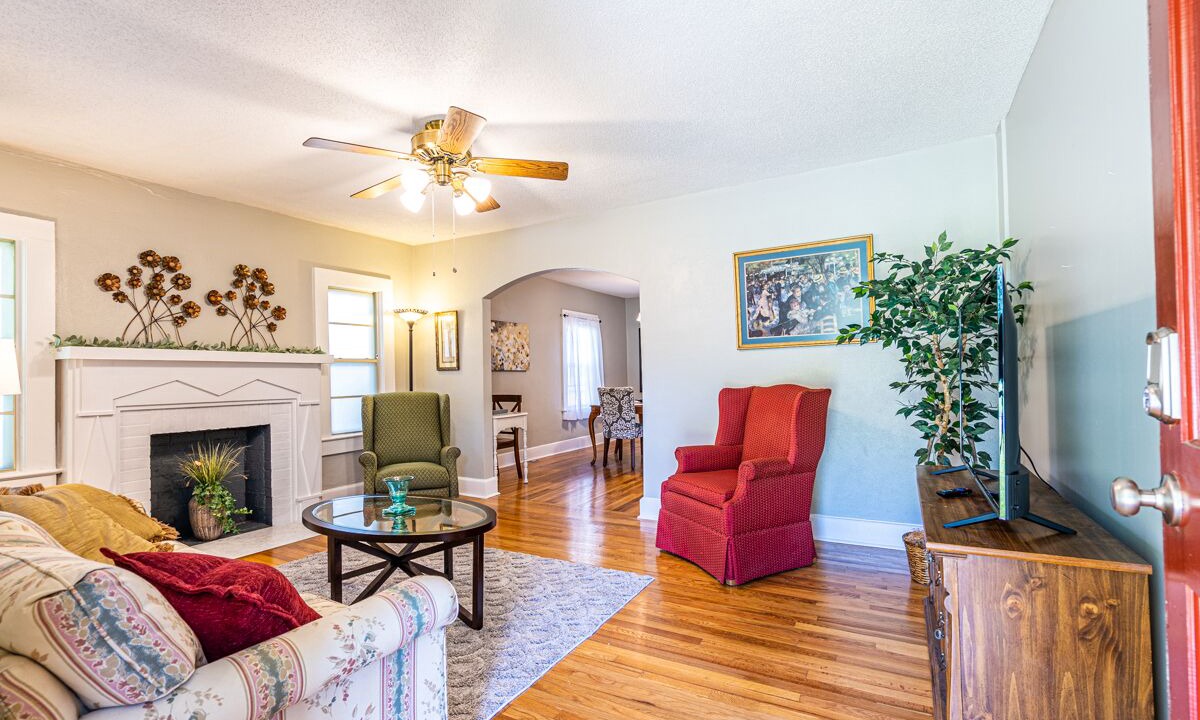 Photo of Livingroom in Hartselle