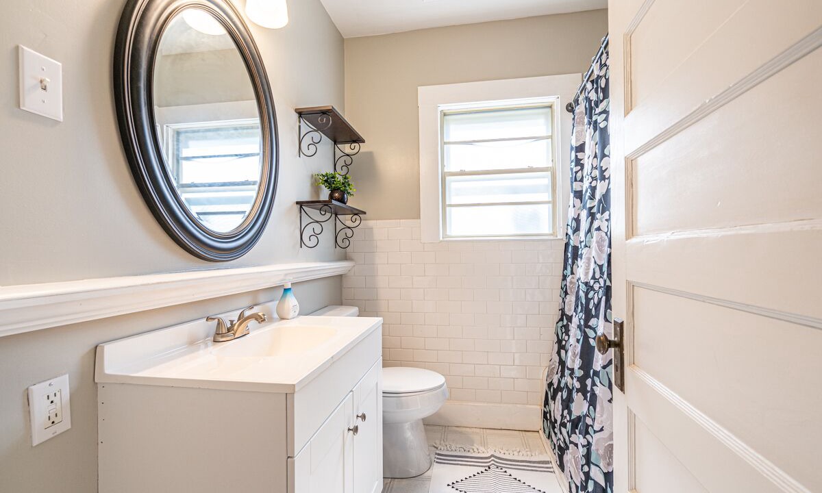 Photo of Bathroom in Hartselle