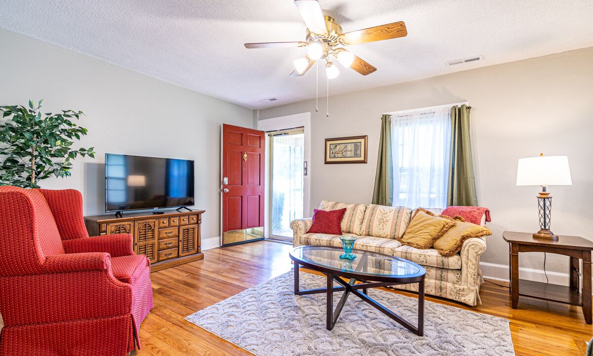 Photo of Livingroom in Hartselle