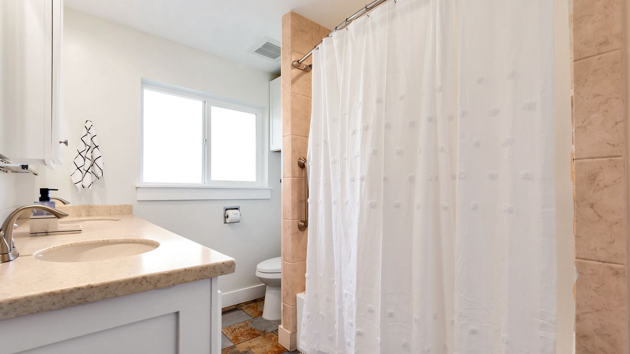 Photo of Bathroom in Highland