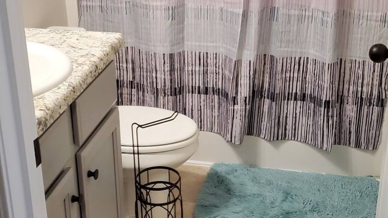 Photo of Bathroom in Riverdale