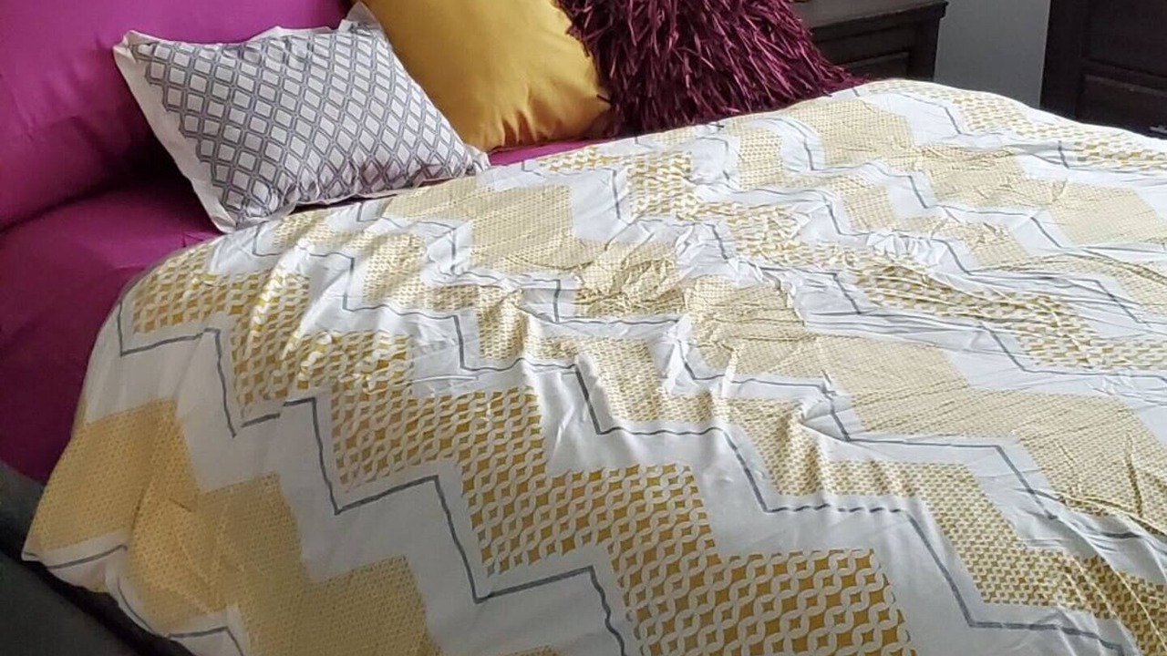 Photo of Bedroom in Riverdale