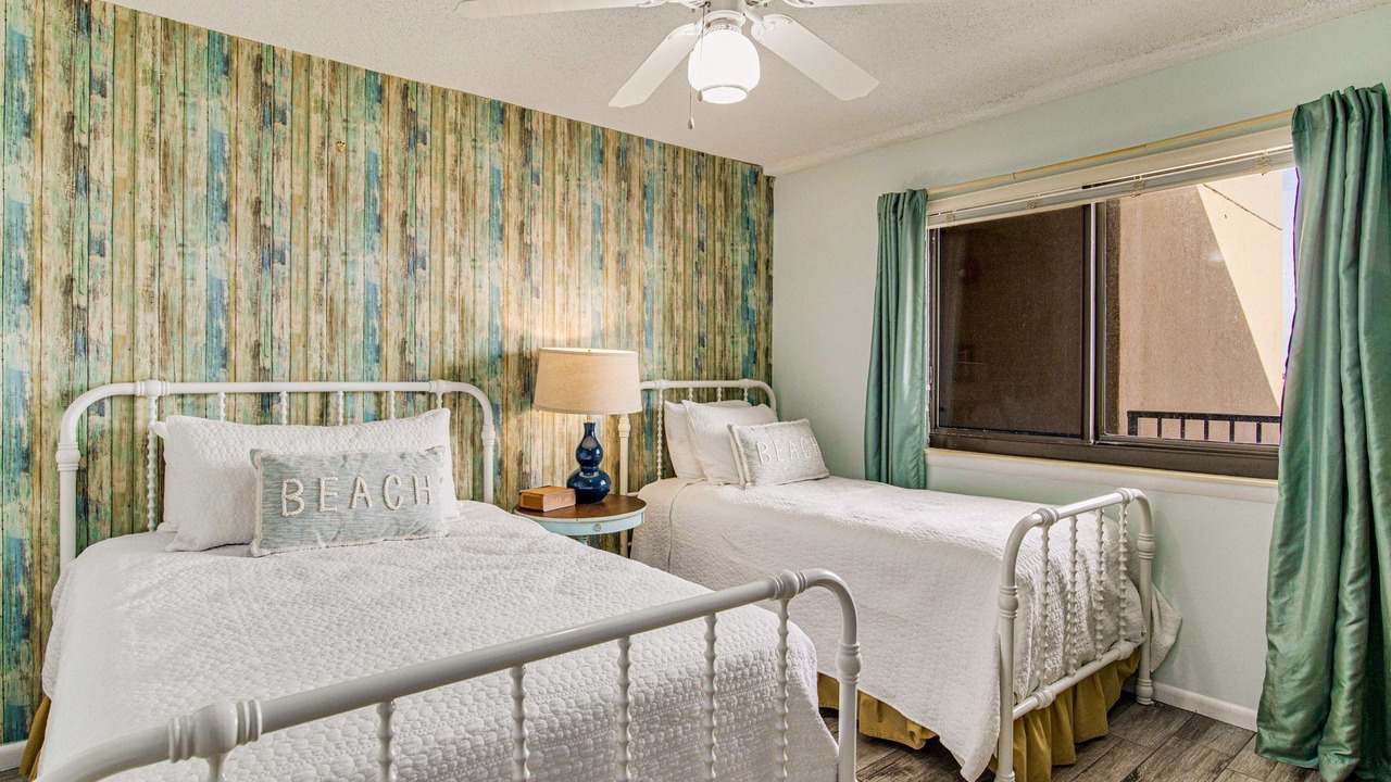 Photo of Bedroom in Orange Beach East