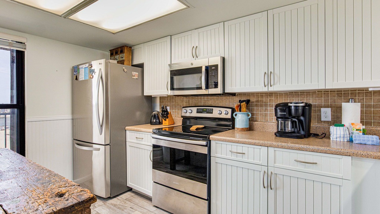 Photo of Kitchen in Orange Beach East