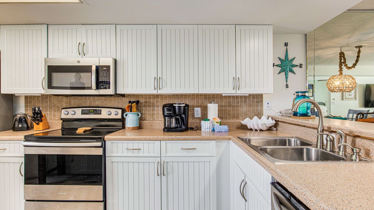 Photo of Kitchen in Orange Beach East