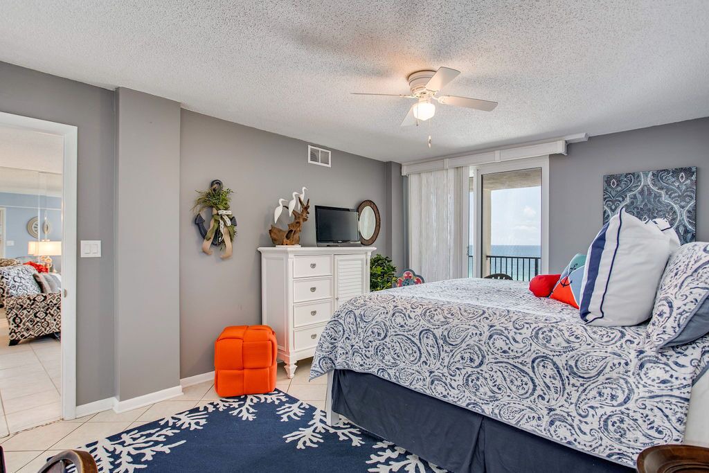 Photo of Bedroom in Orange Beach East