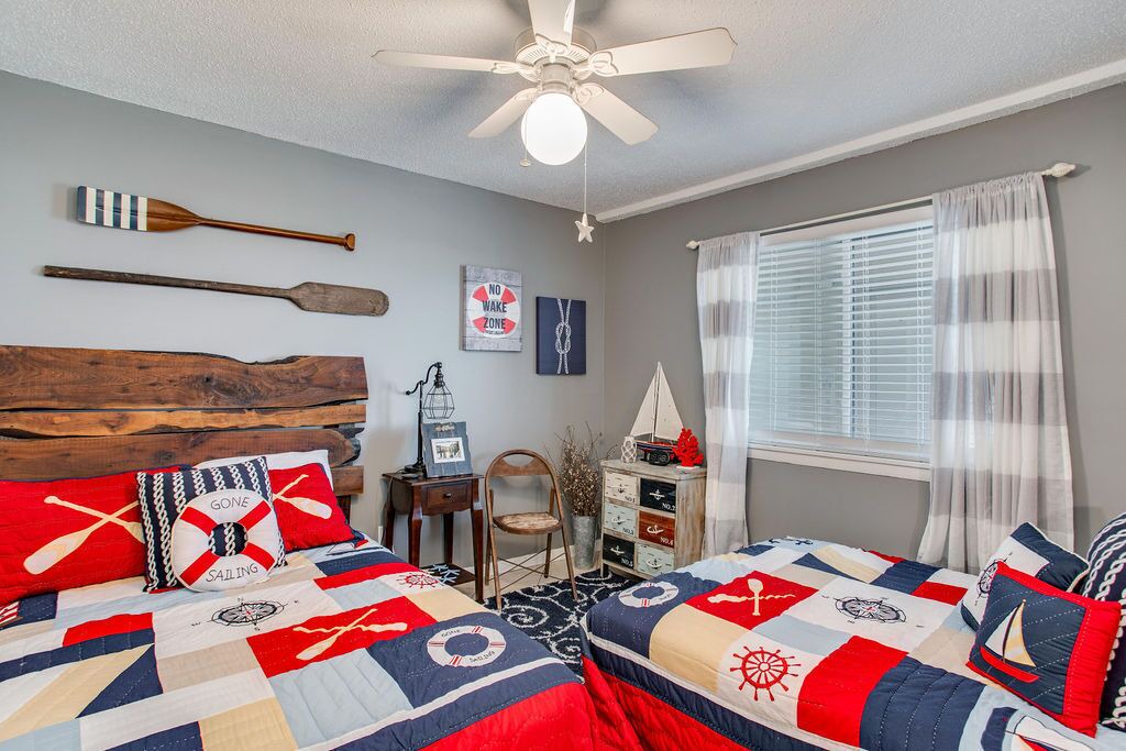 Photo of Bedroom in Orange Beach East