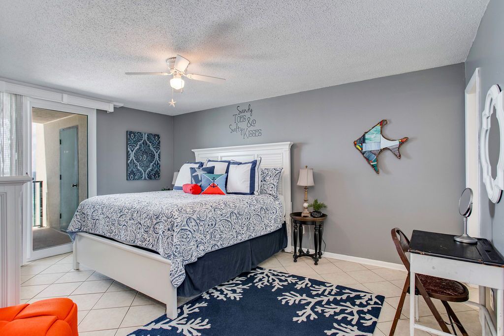Photo of Bedroom in Orange Beach East