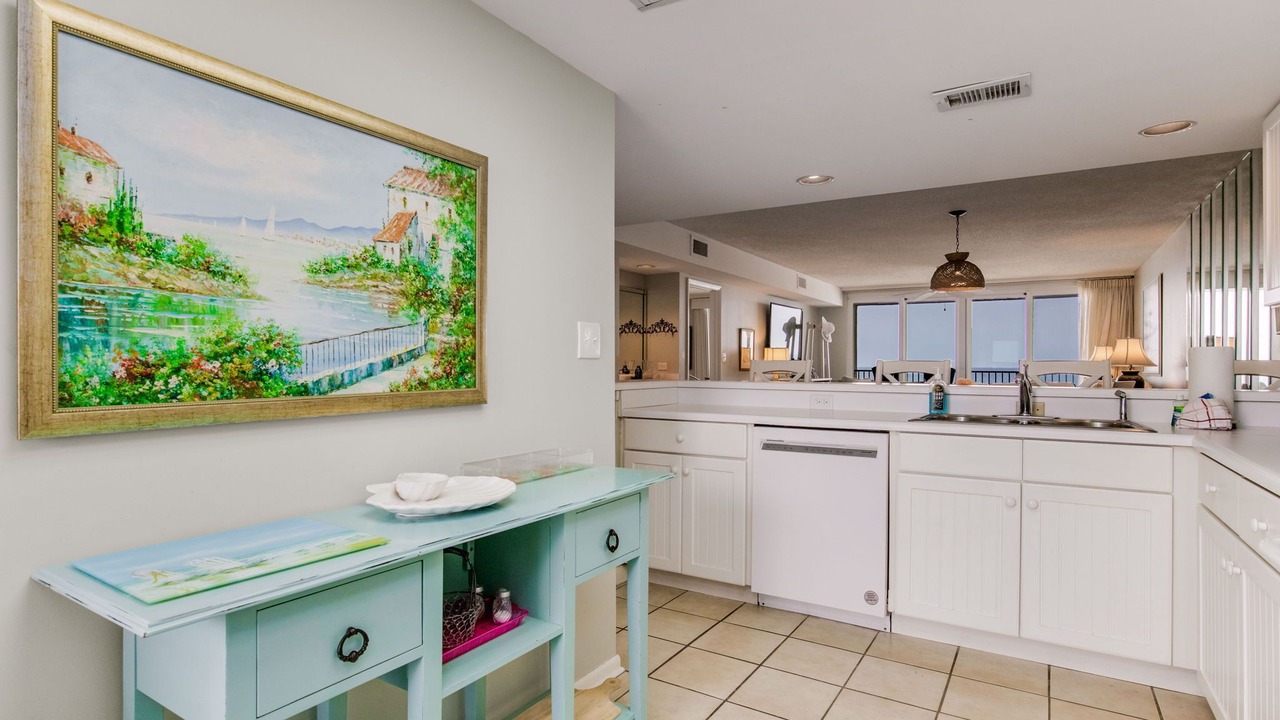 Photo of Kitchen in Orange Beach East