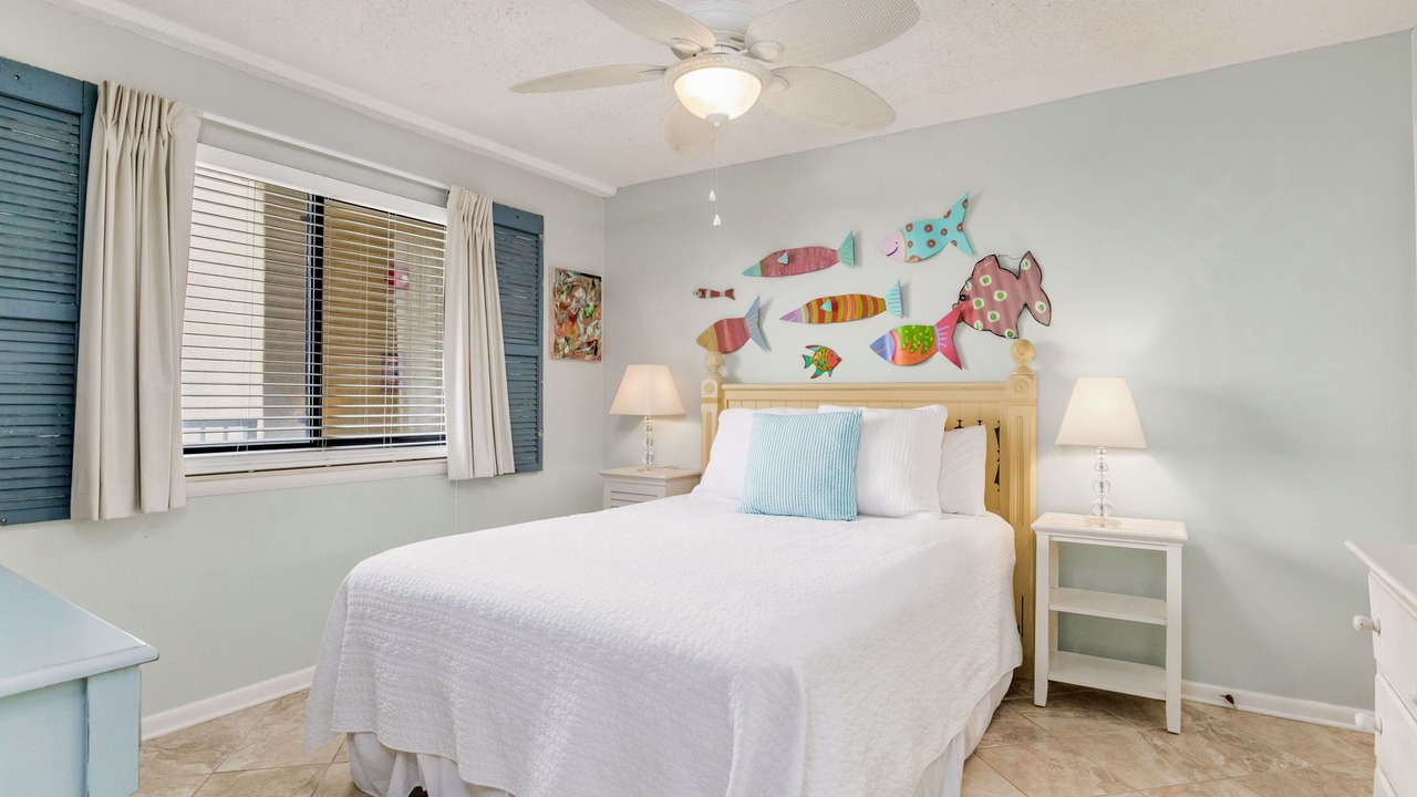 Photo of Bedroom in Orange Beach East
