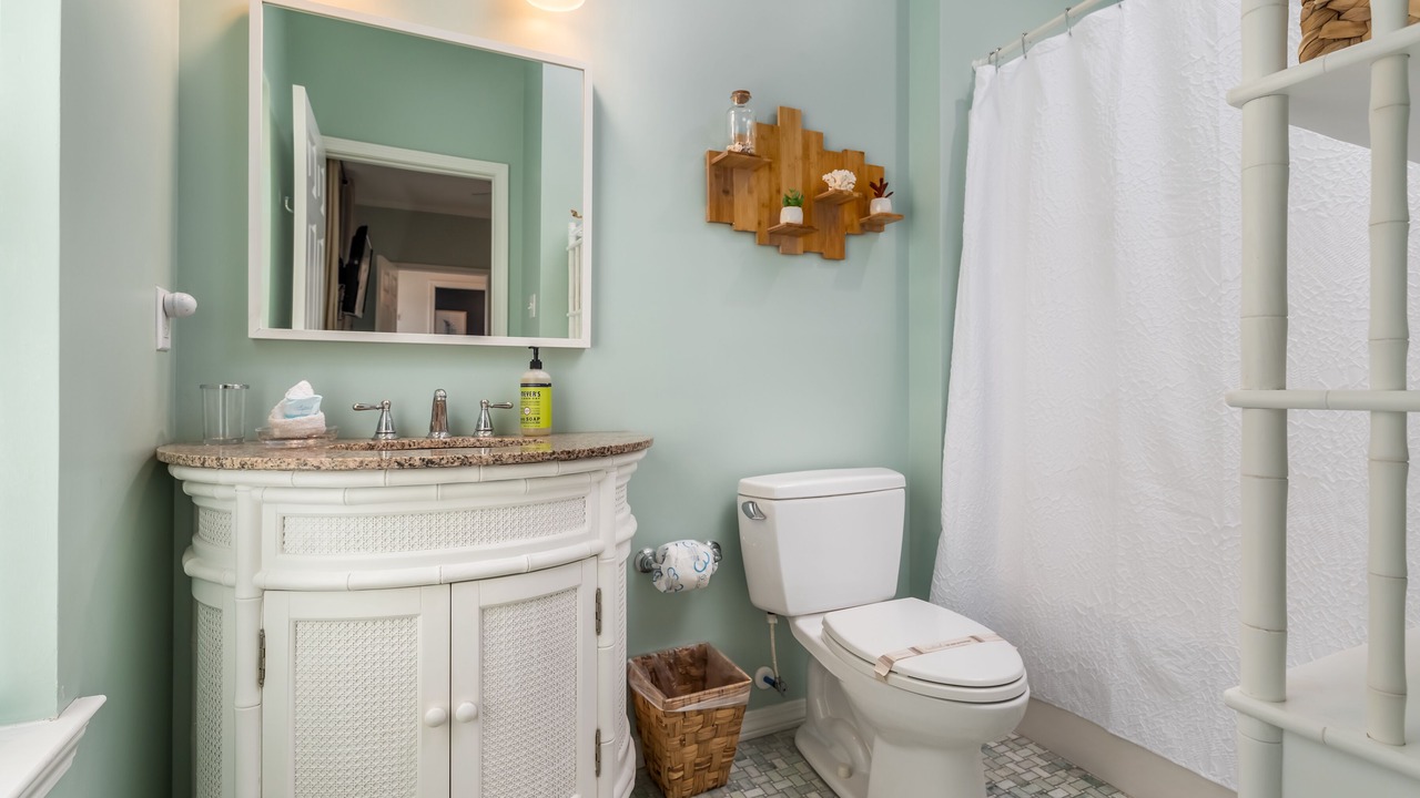 Photo of Bathroom in Dauphin Island
