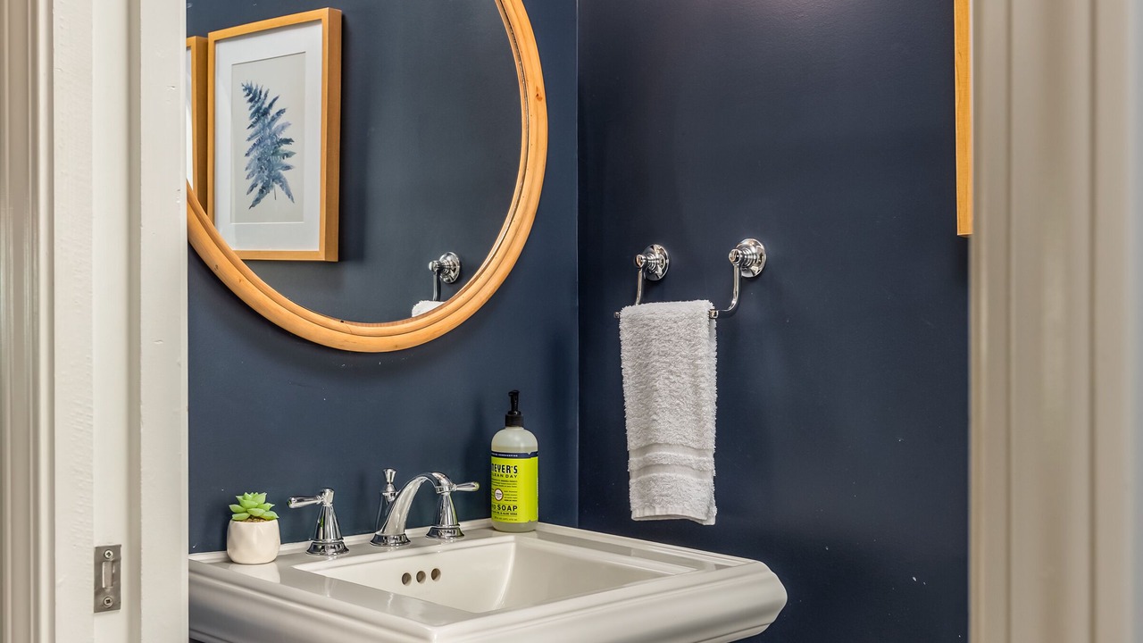 Photo of Bathroom in Dauphin Island