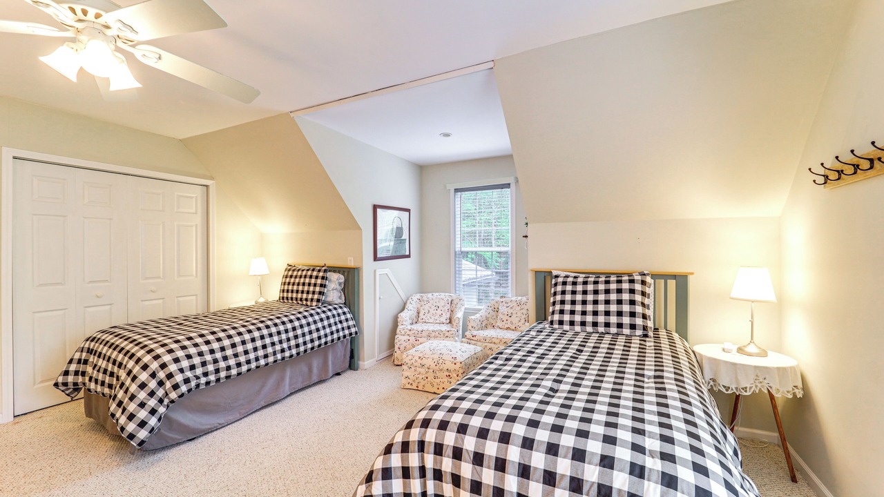 Photo of Bedroom in Newland