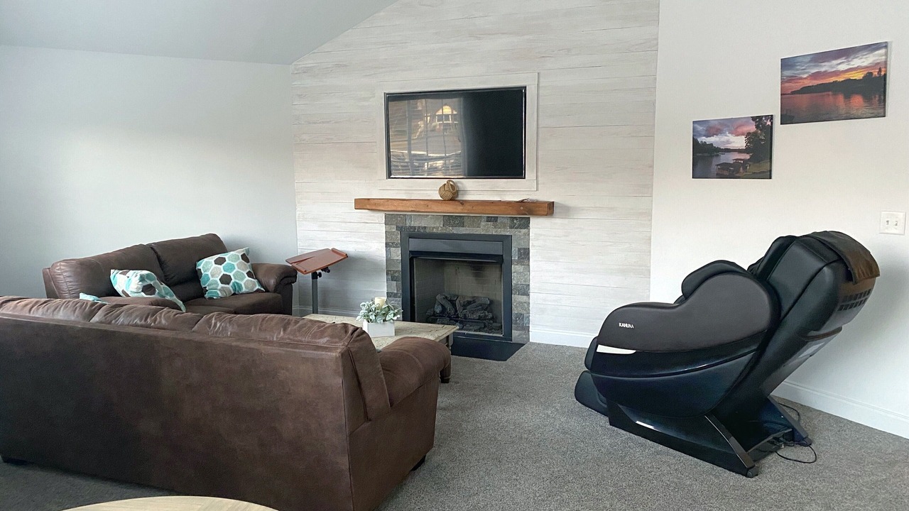 Photo of Livingroom in Eatonton