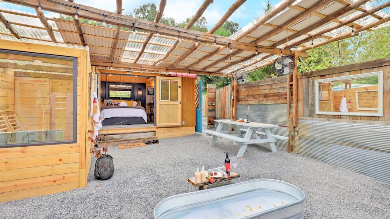 Photo of Outdoor in Newport
