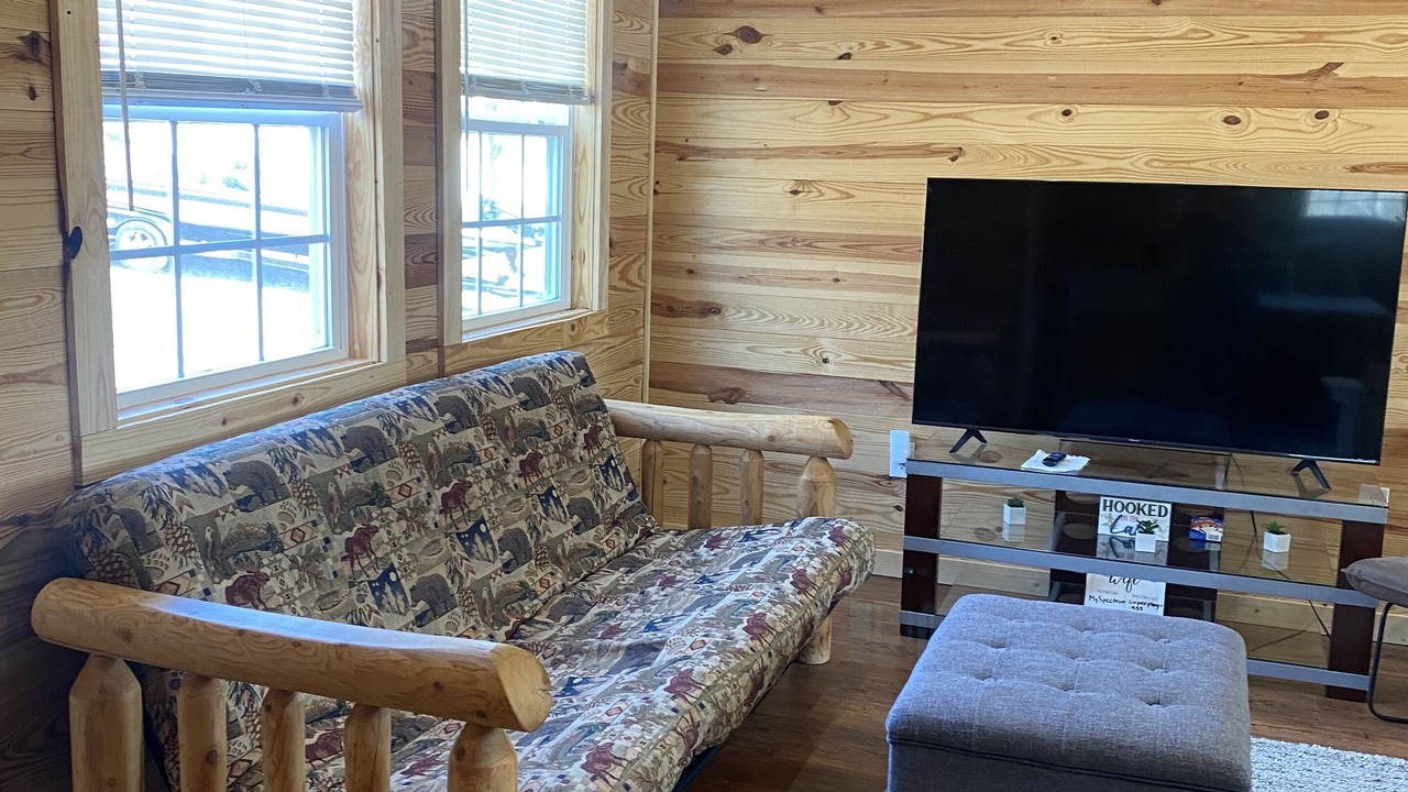 Photo of Livingroom in Groveoak