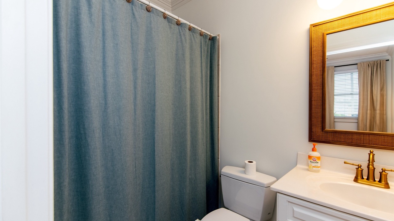 Photo of Bathroom in Edisto Island