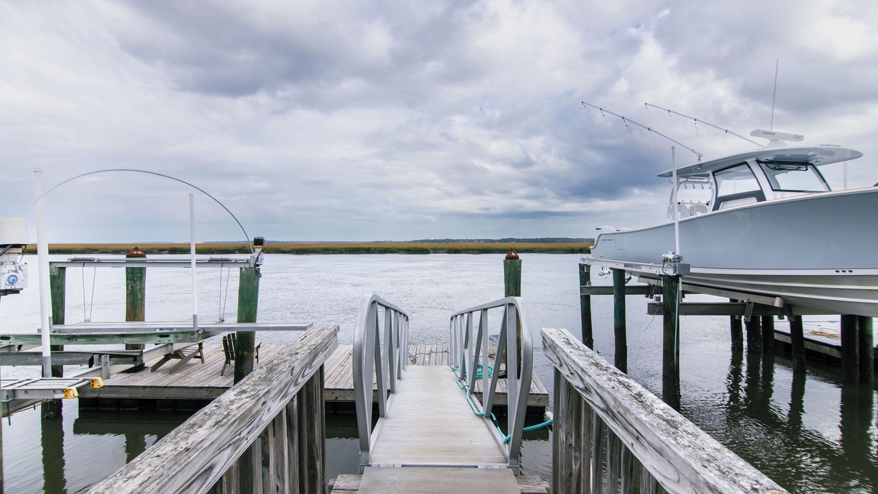 Photo of Others in Edisto Island