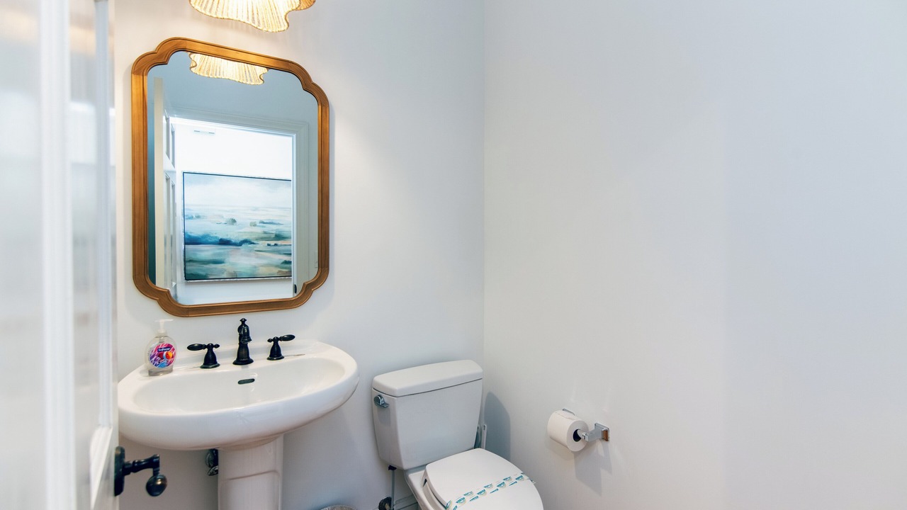 Photo of Bathroom in Edisto Island