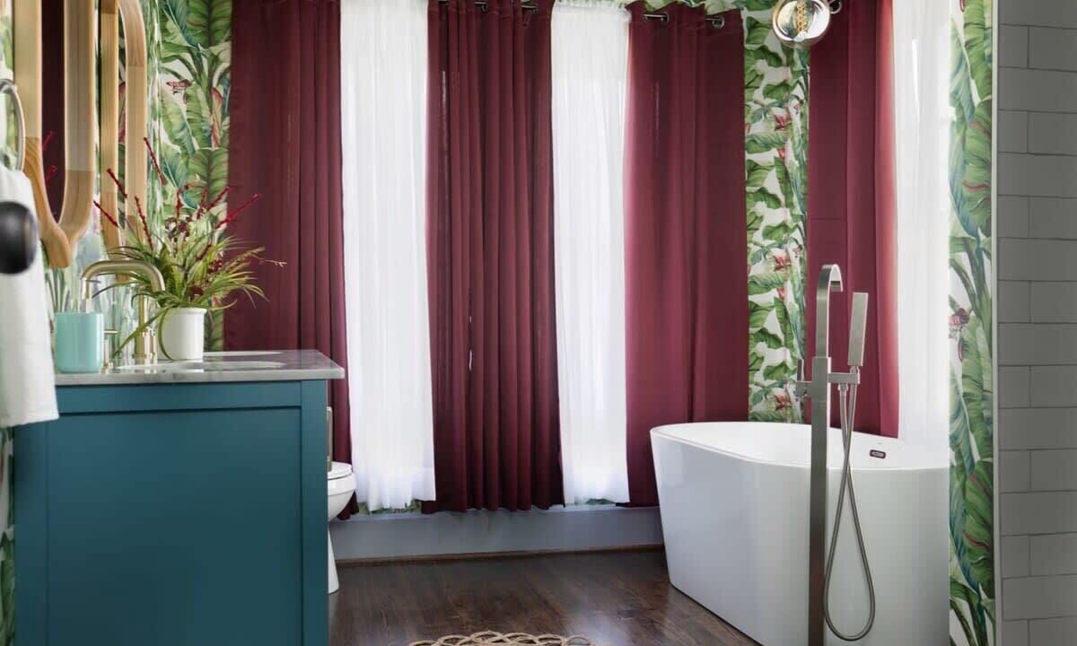 Photo of Bathroom in Crestline Heights