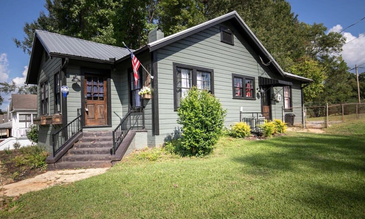 Photo of Outdoor in Crestline Heights