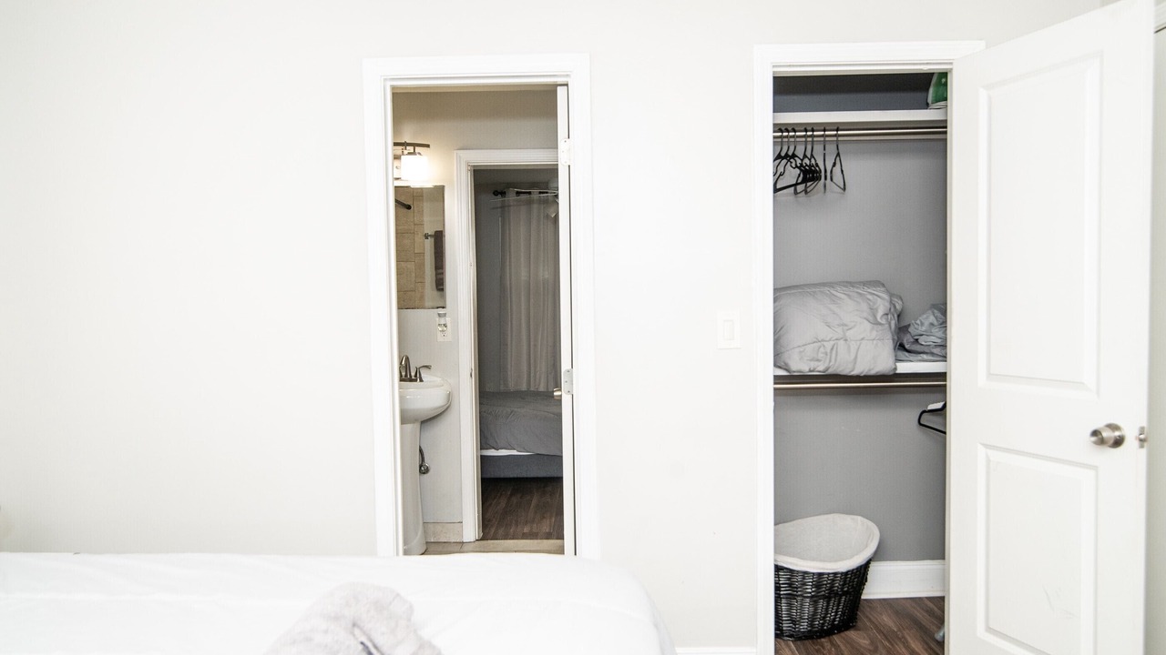 Photo of Bedroom in Eagan Park