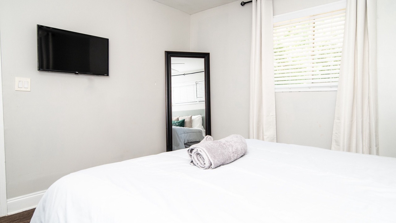 Photo of Bedroom in Eagan Park