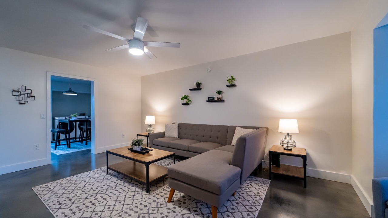 Photo of Livingroom in Huntsville