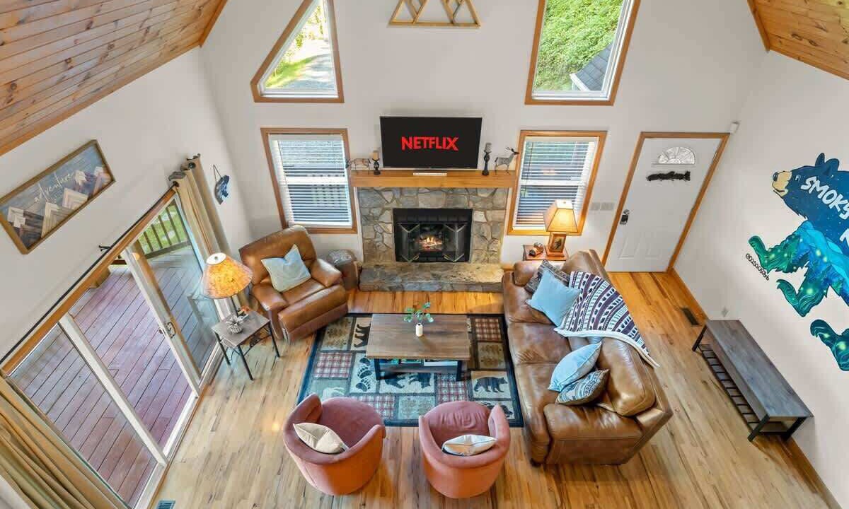 Photo of Livingroom in Waynesville