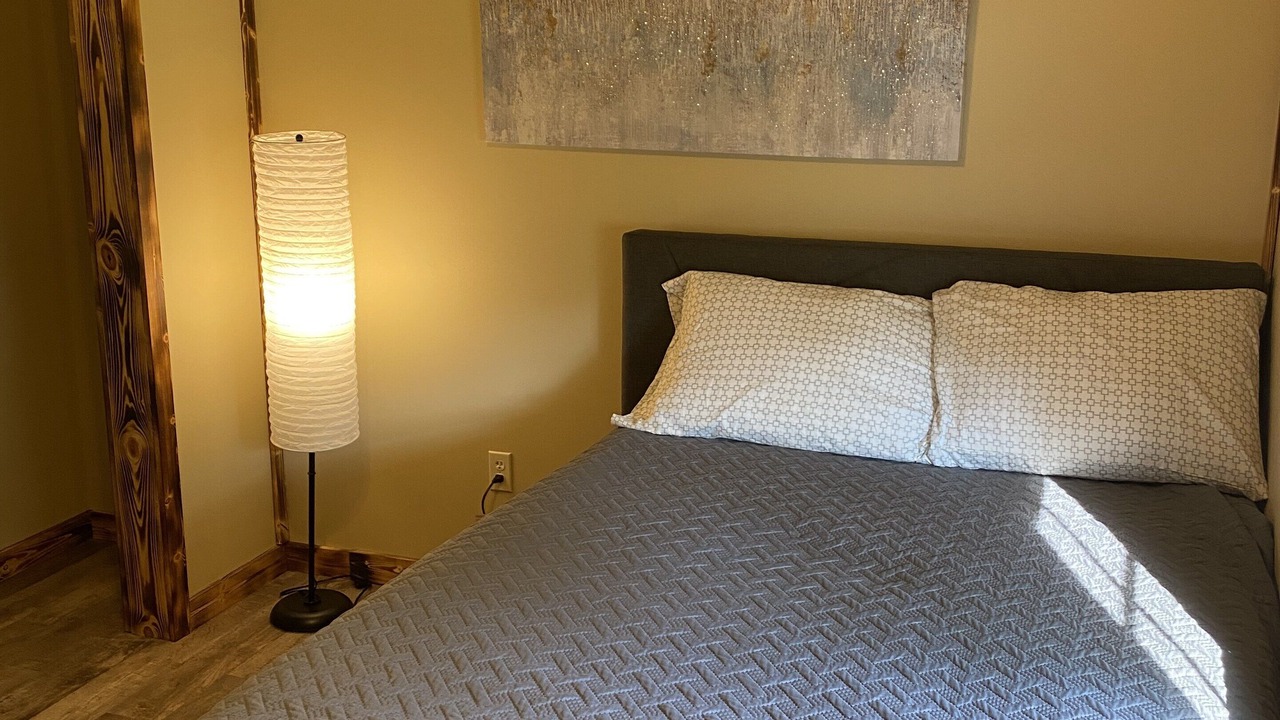 Photo of Bedroom in Guntersville