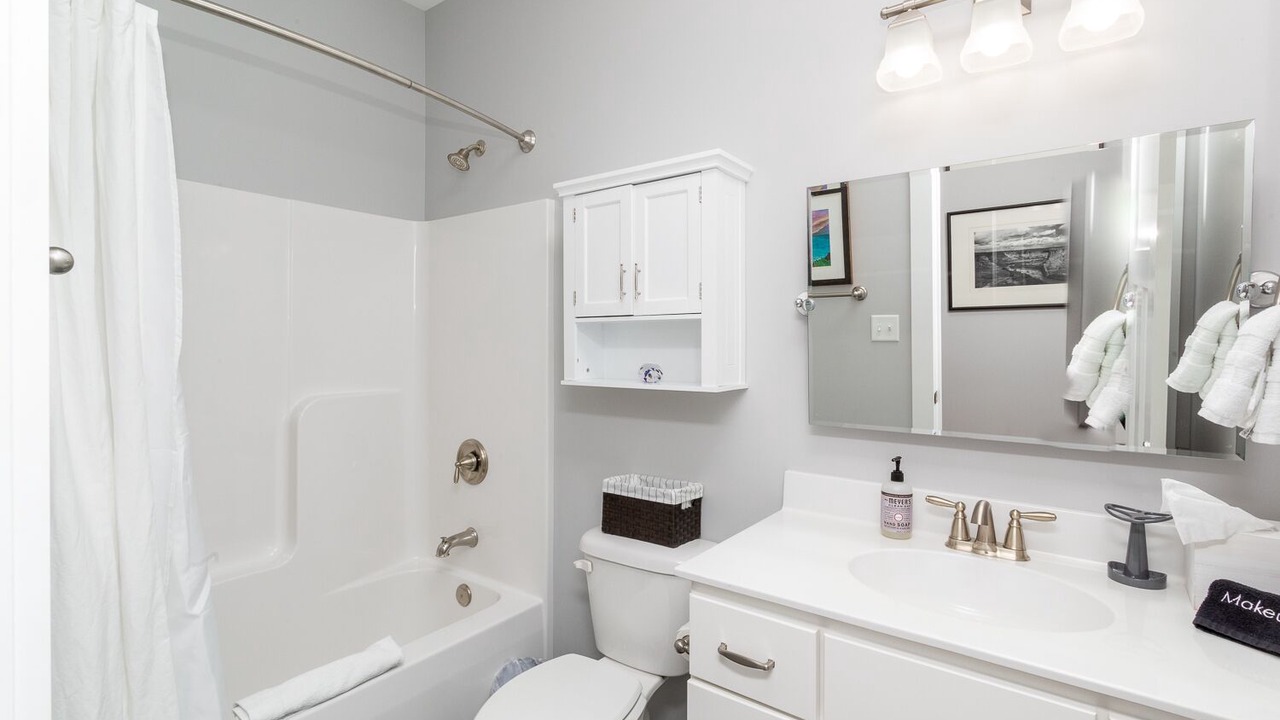 Photo of Bathroom in Weaverville