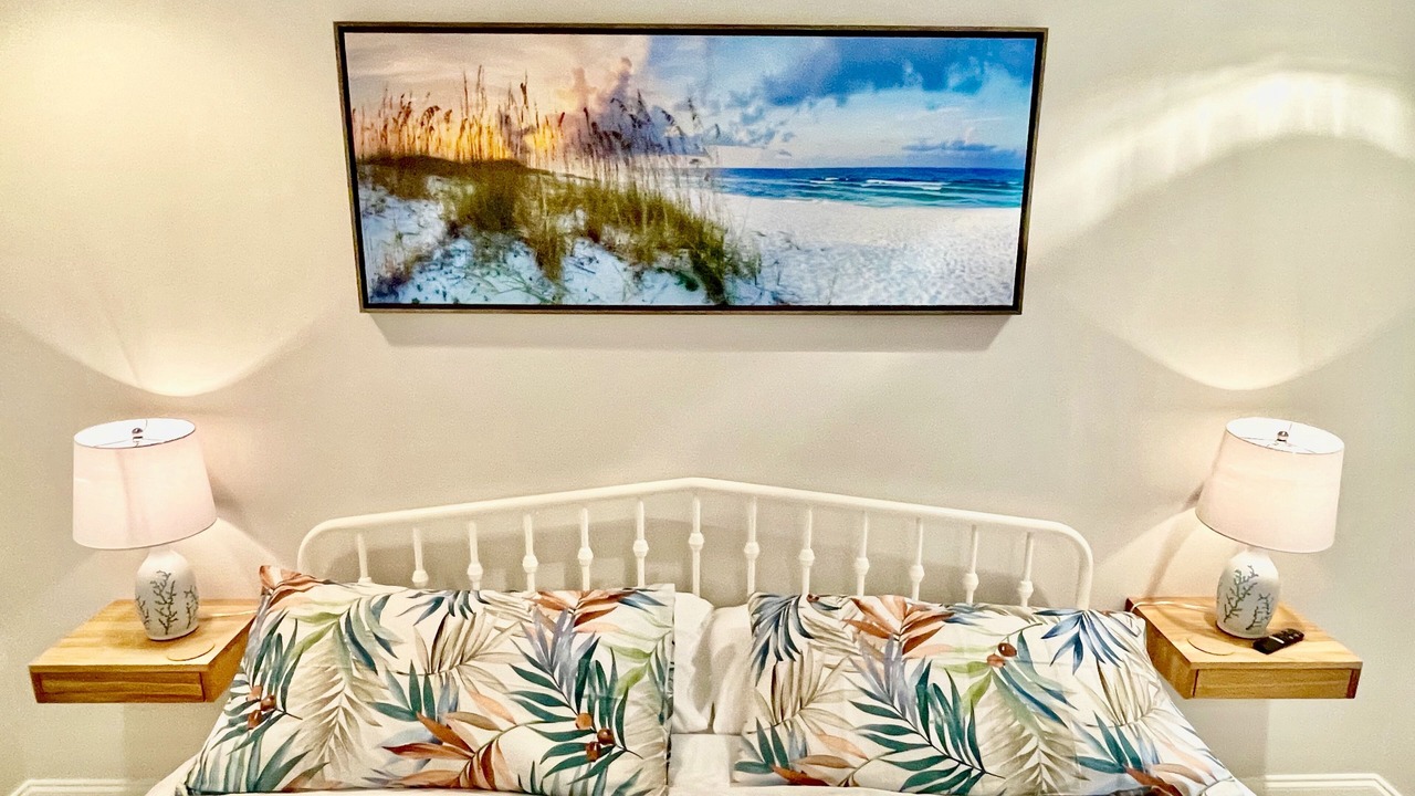 Photo of Bedroom in Uptown