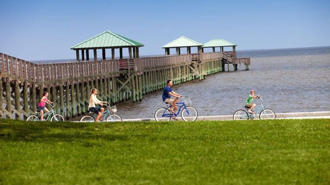 Photo of Others in Biloxi