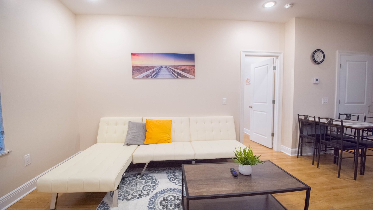 Photo of Livingroom in Biloxi
