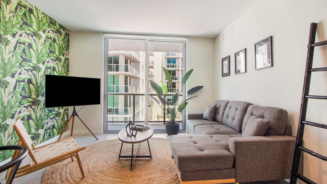 Photo of Livingroom in Northeast Miami
