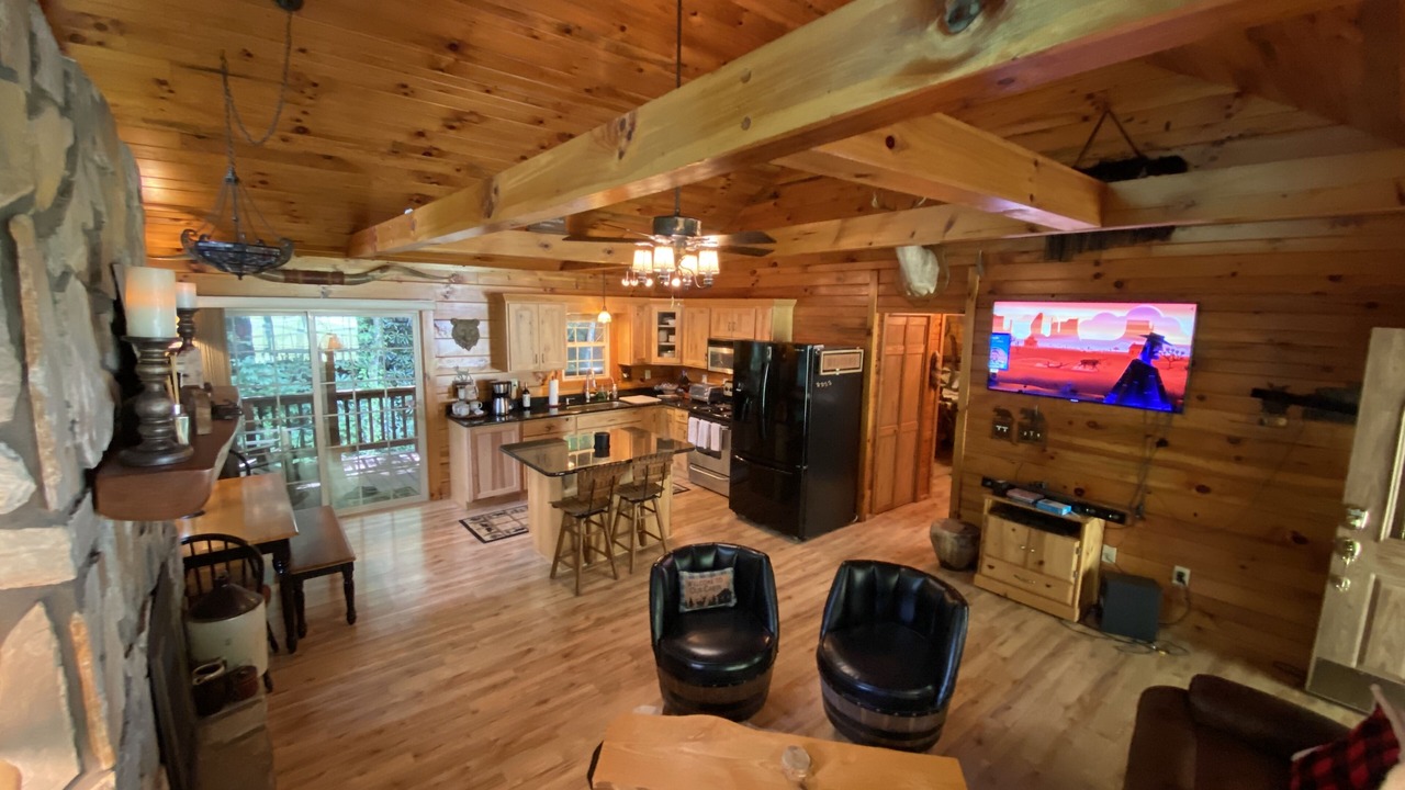 Photo of Livingroom in Waynesville