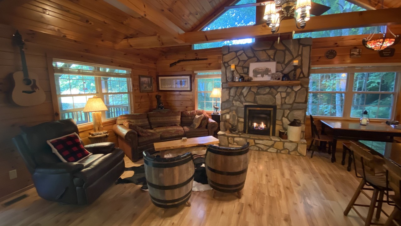 Photo of Livingroom in Waynesville