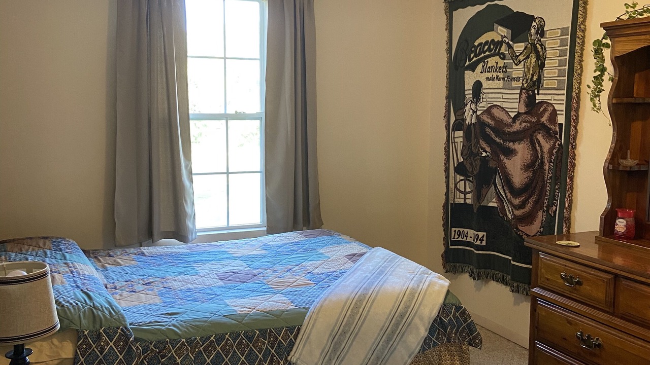 Photo of Bedroom in Hot Springs