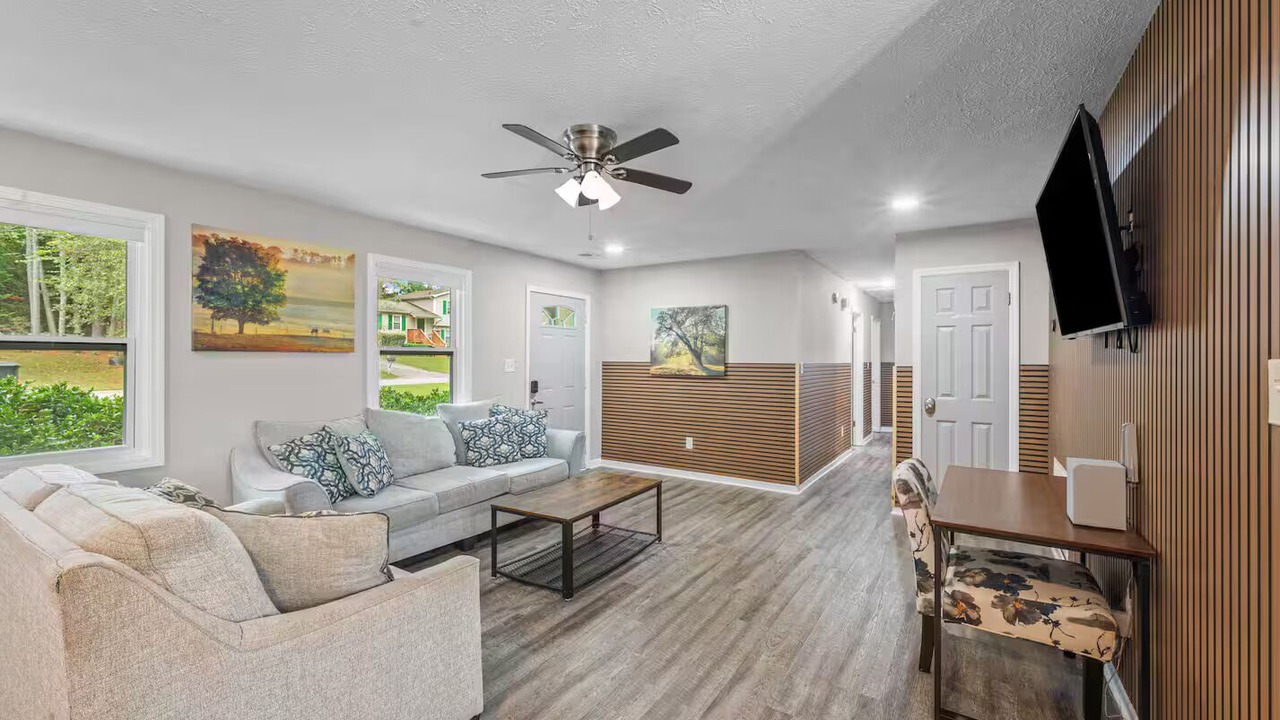 Photo of Livingroom in Powder Springs