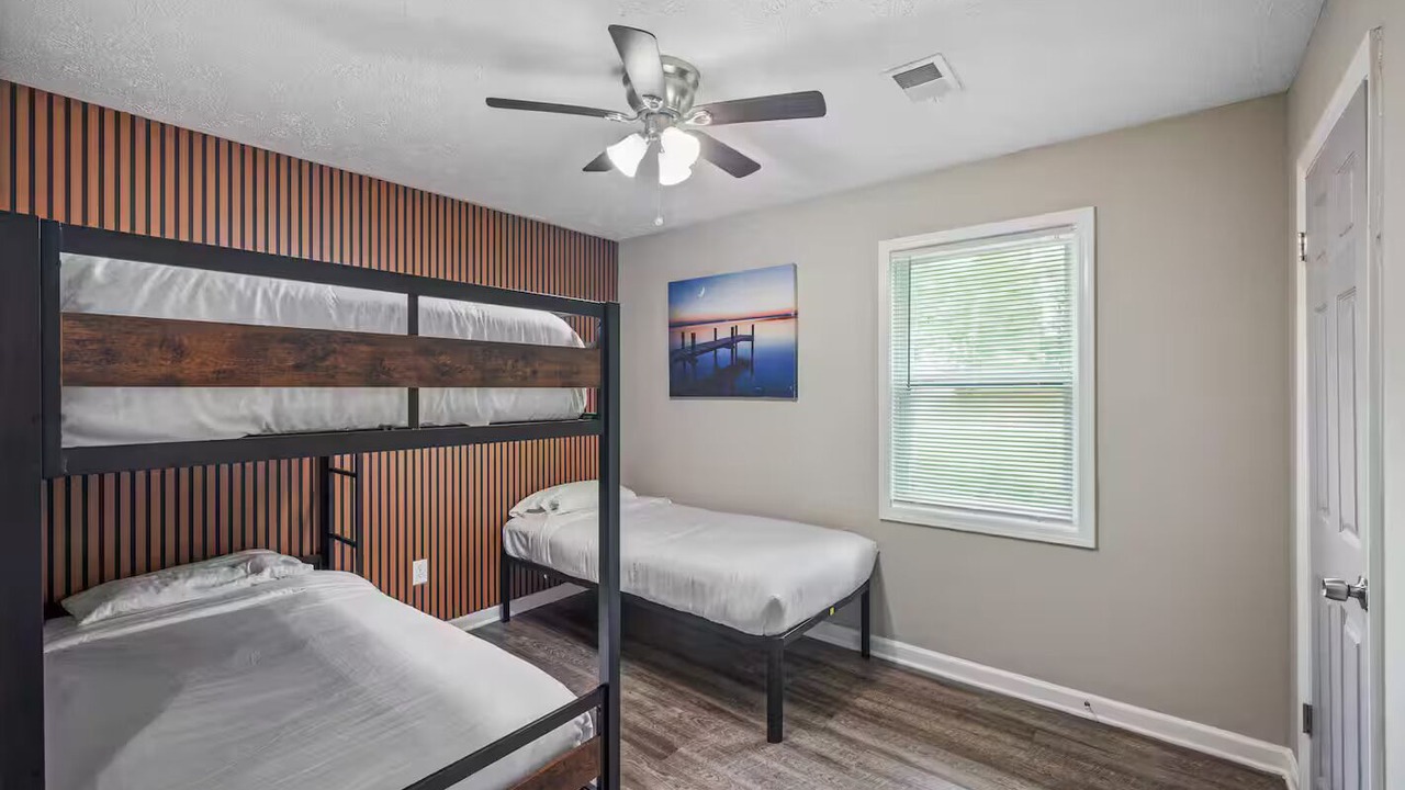 Photo of Bedroom in Powder Springs